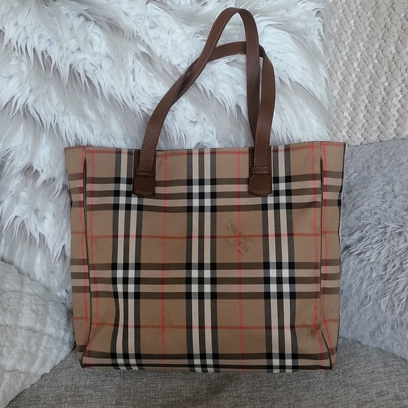 Burberry Horseferry Nova Check Tote..Authentic!!! - Picture 2 of 16